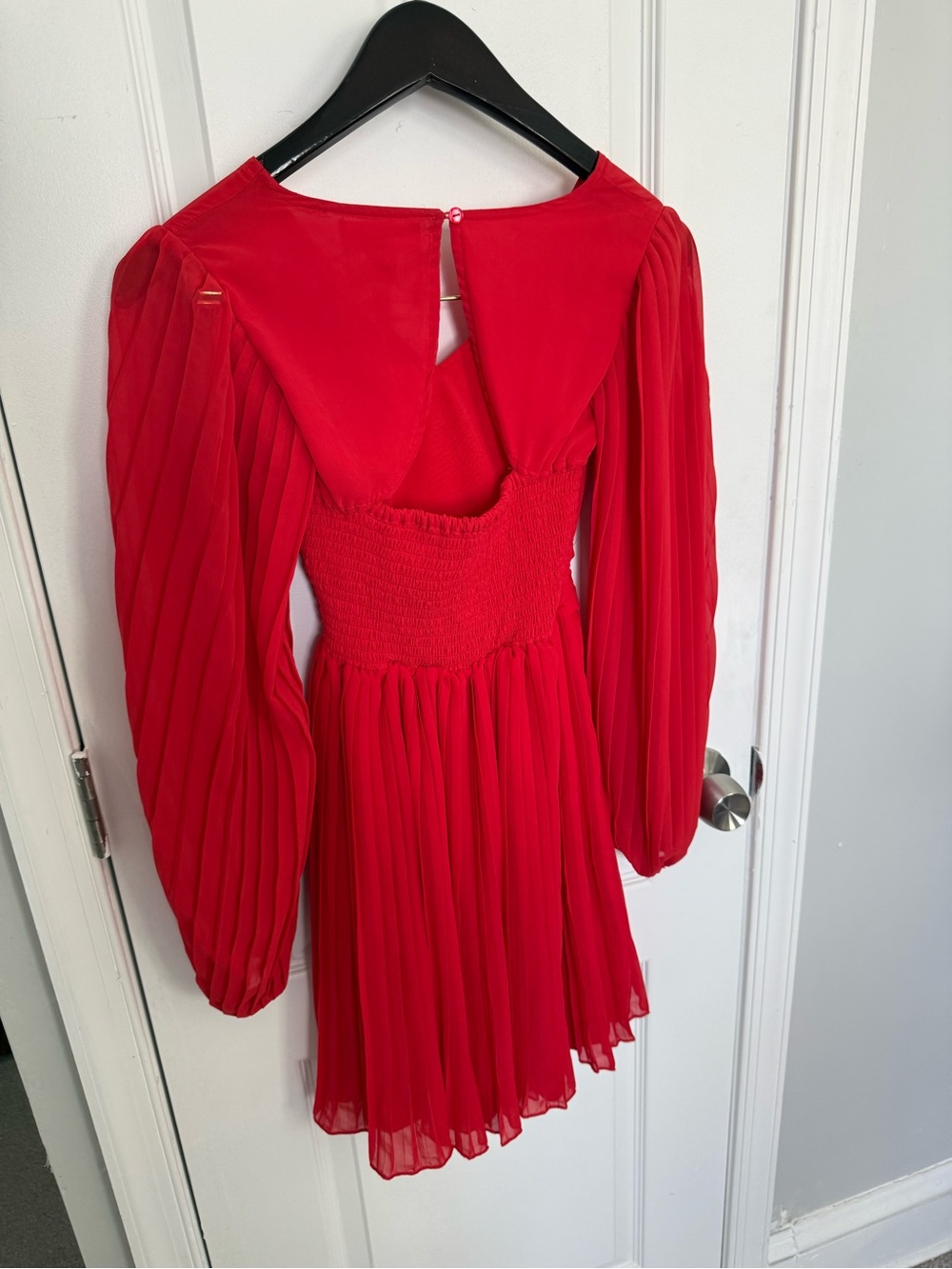 Jessica Simpson Reddish Coral Pleated Long-Sleeve Tie-Waist Mini Dress - Picture 2 of 3